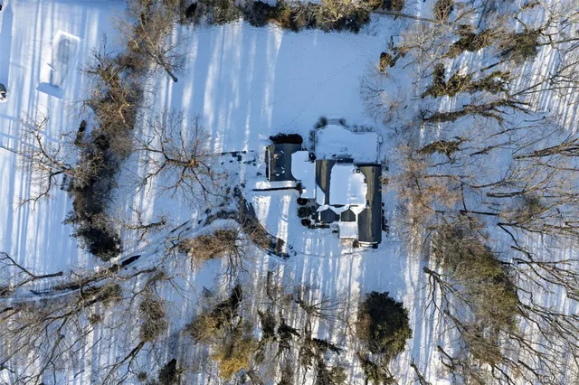 $2,325,000 | 55 Titus Lane, Cold Spring Harbor, NY 11724