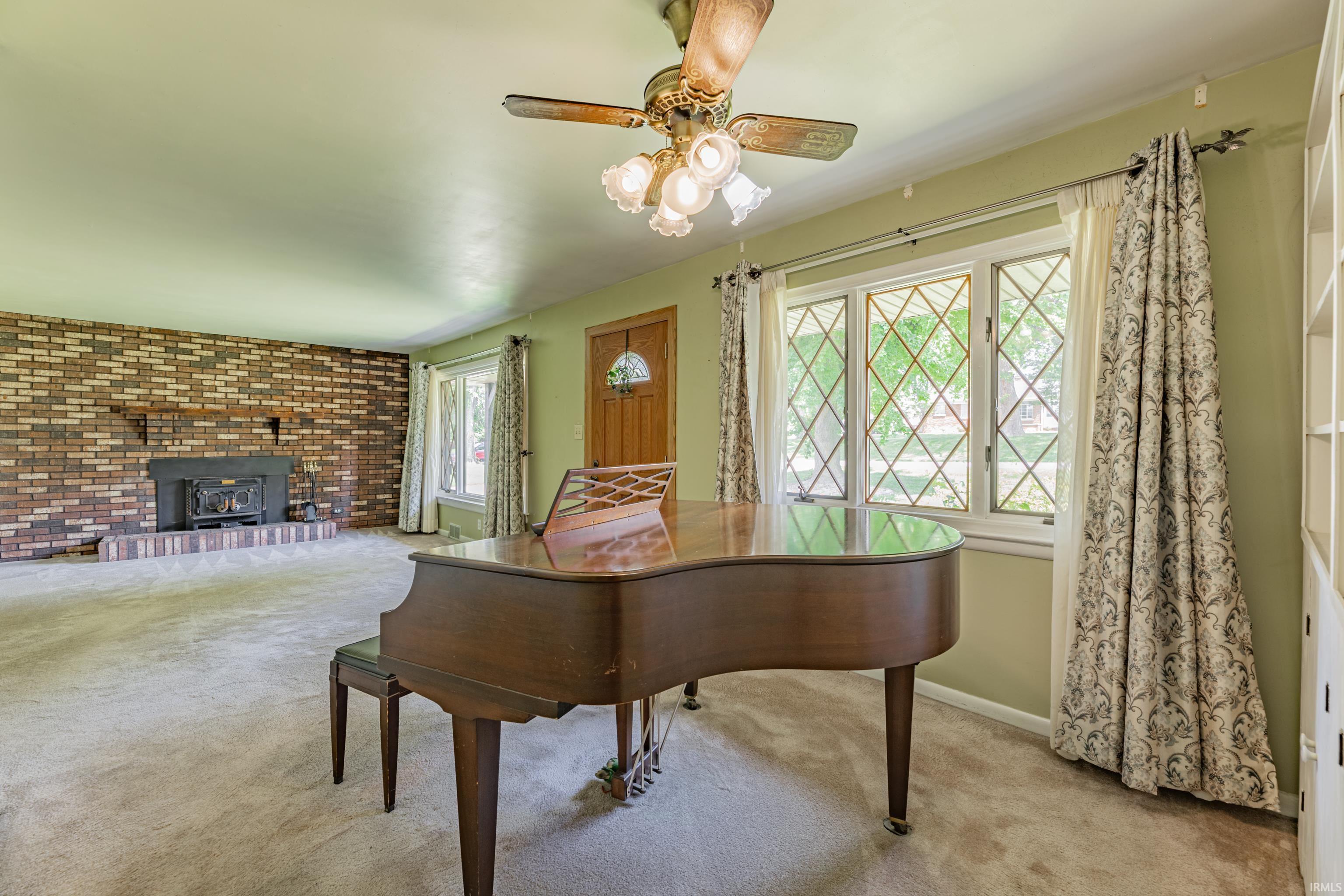 3015 Bergdolt Road Evansville, IN 47711 - Photo 9 of 31 Gallery Image 9