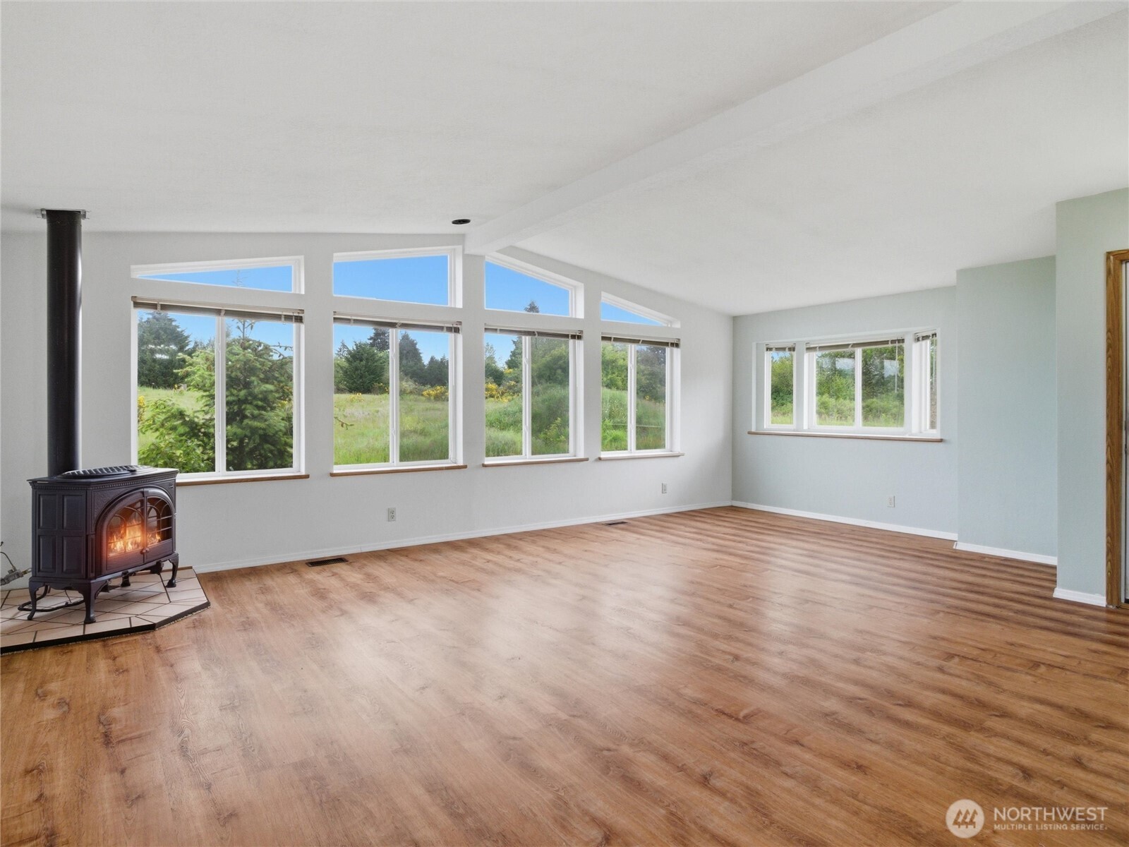 16840 Flume Road Southeast Yelm, WA 98597 - Photo 6 of 40