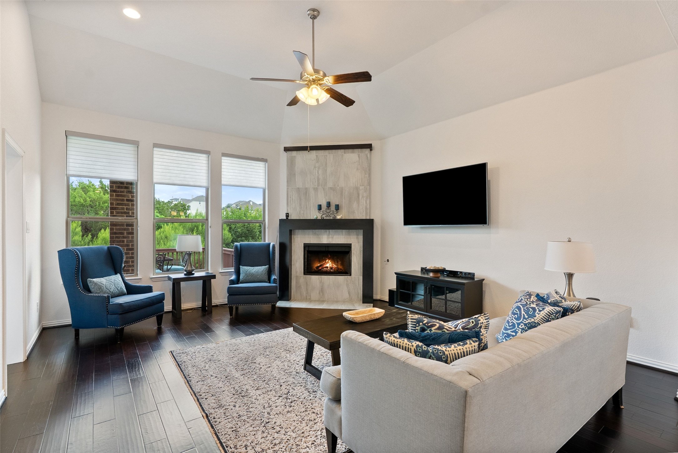 3400 Venezia View Leander, TX 78641 - Photo 13 of 40
