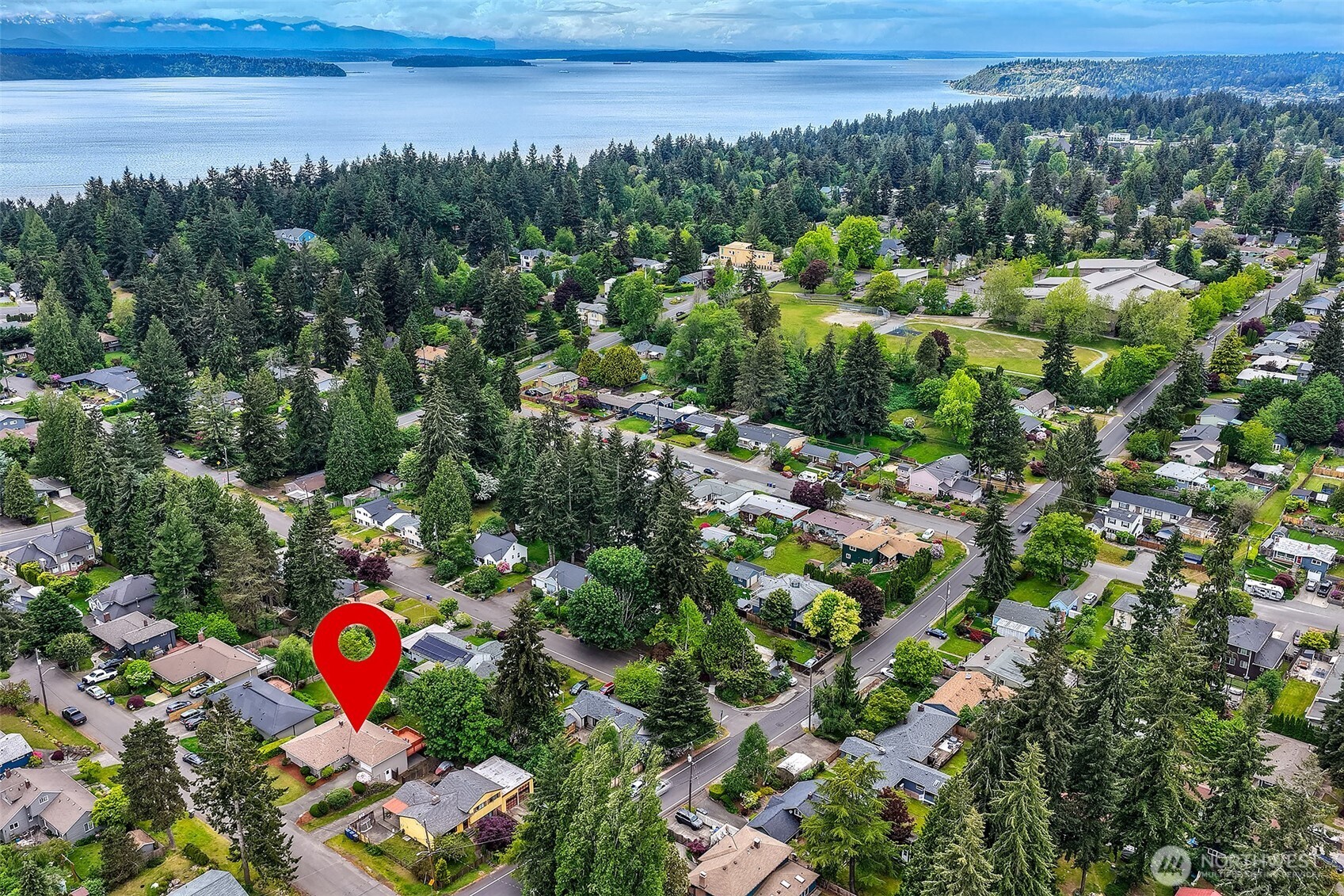 1612 Southwest 166th Street Burien, WA 98166 - Photo 31 of 35