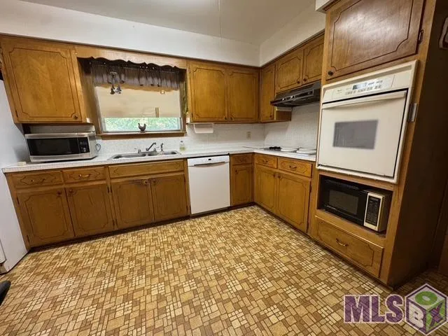 $219,900 | 1165 South Tinley Drive, Baton Rouge, LA 70815