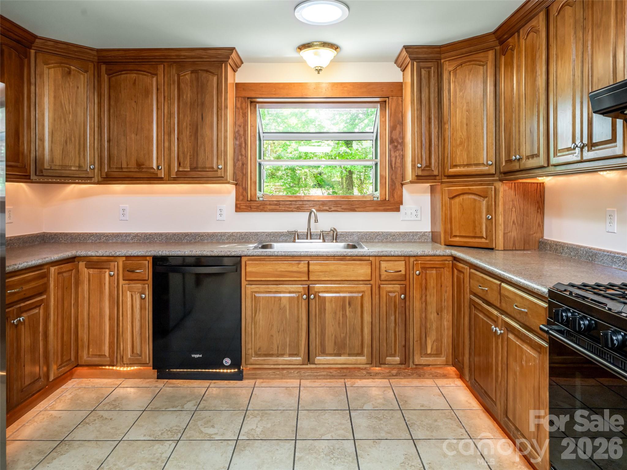 146 Fairmont Road Candler, NC 28715 - Photo 13 of 48