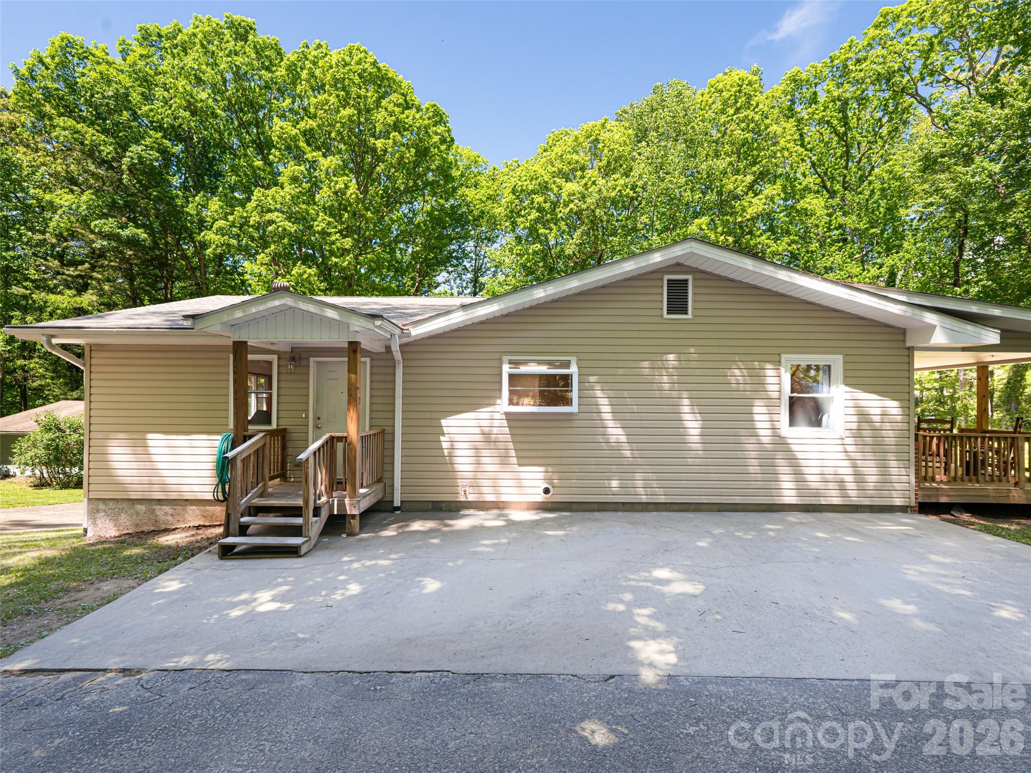146 Fairmont Road Candler, NC 28715 - Photo 41 of 48