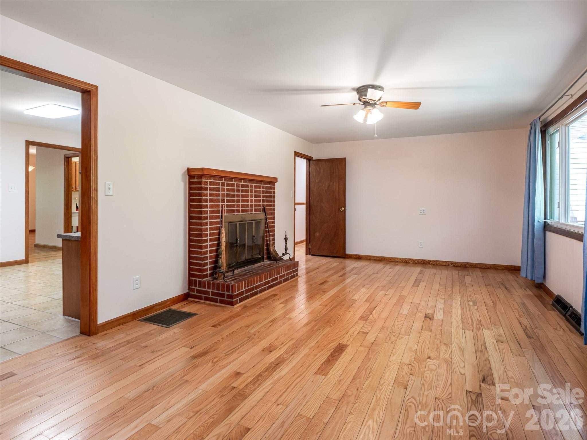 146 Fairmont Road Candler, NC 28715 - Photo 8 of 48