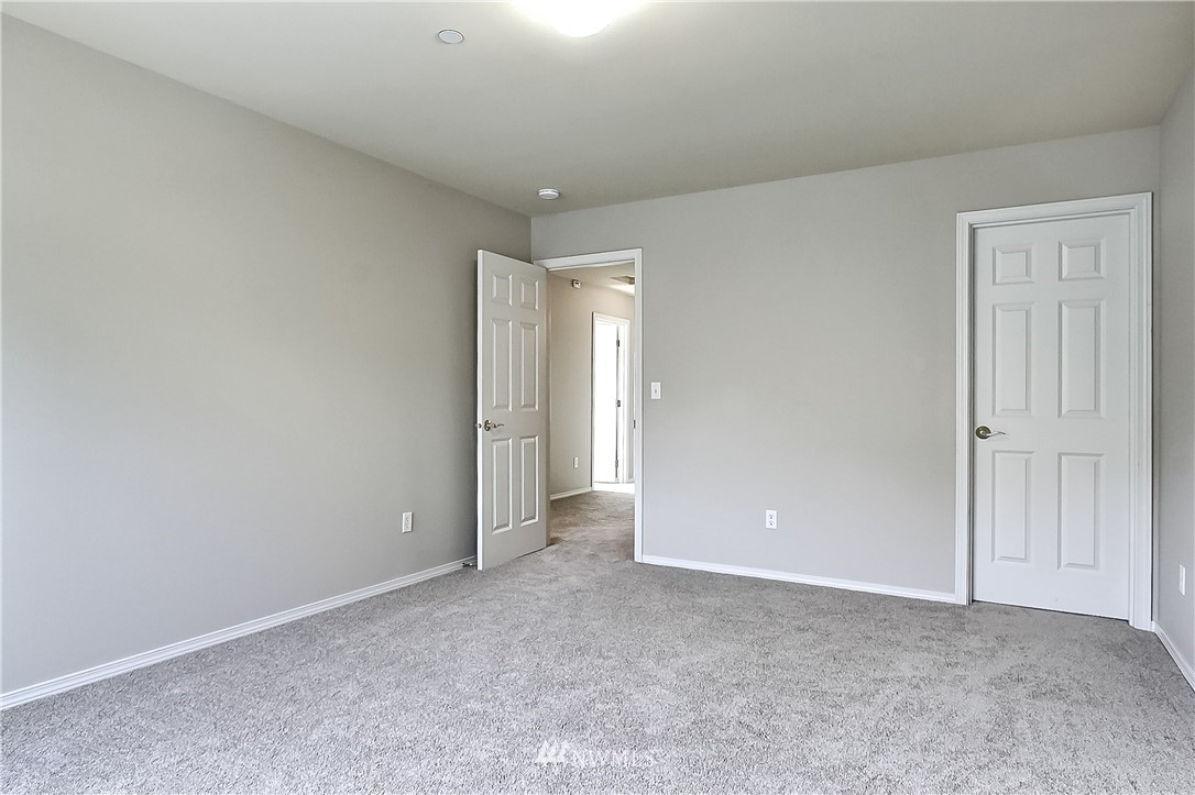 3145 Walker Road DuPont, WA 98327 - Photo 24 of 28