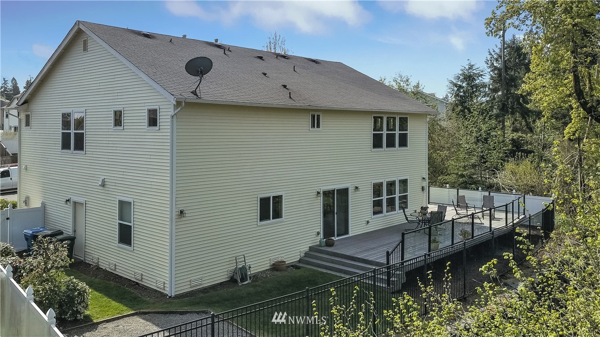 3145 Walker Road DuPont, WA 98327 - Photo 25 of 28