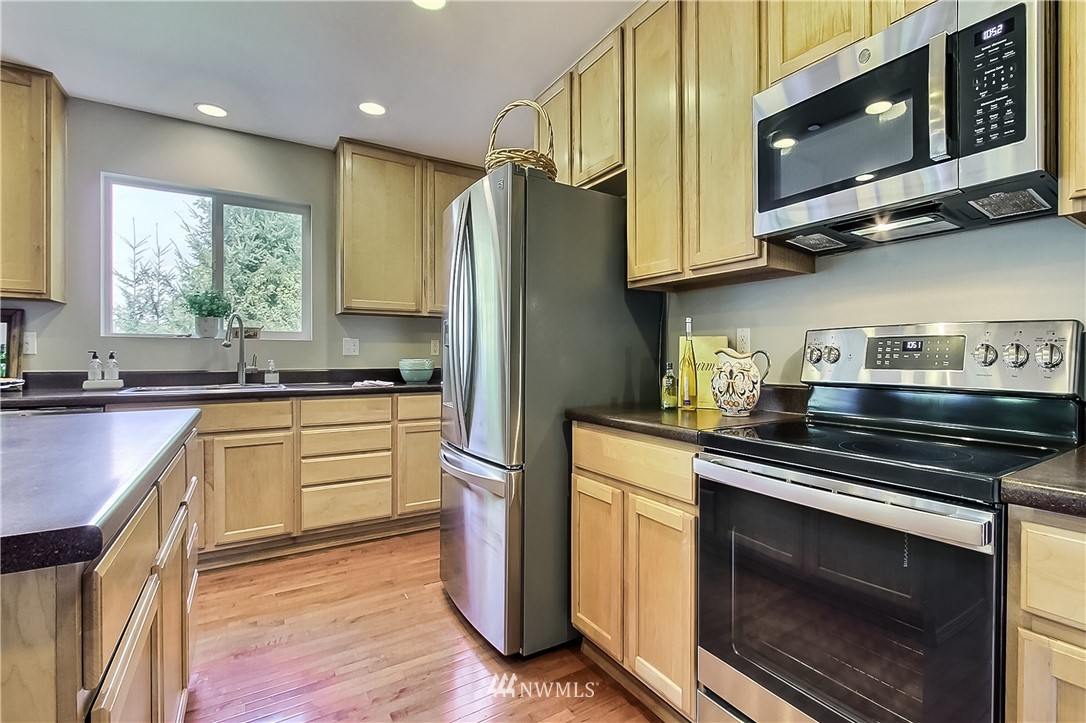 3145 Walker Road DuPont, WA 98327 - Photo 8 of 28