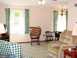 65 Pebble Ridge Road Warrington, PA 18976 - Photo 2 of 6