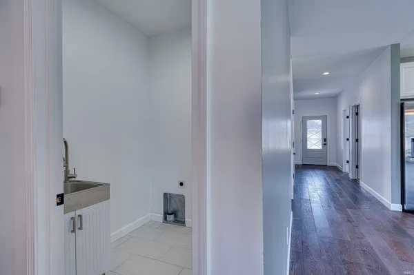 $379,900 | 3535 Montgomery Court, Newburgh, IN 47630