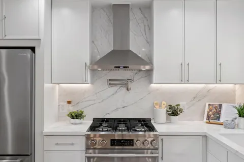 $1,488,000 | 2 Celia Court, Pacifica, CA 94044