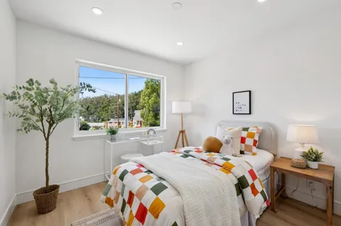 $1,488,000 | 2 Celia Court, Pacifica, CA 94044