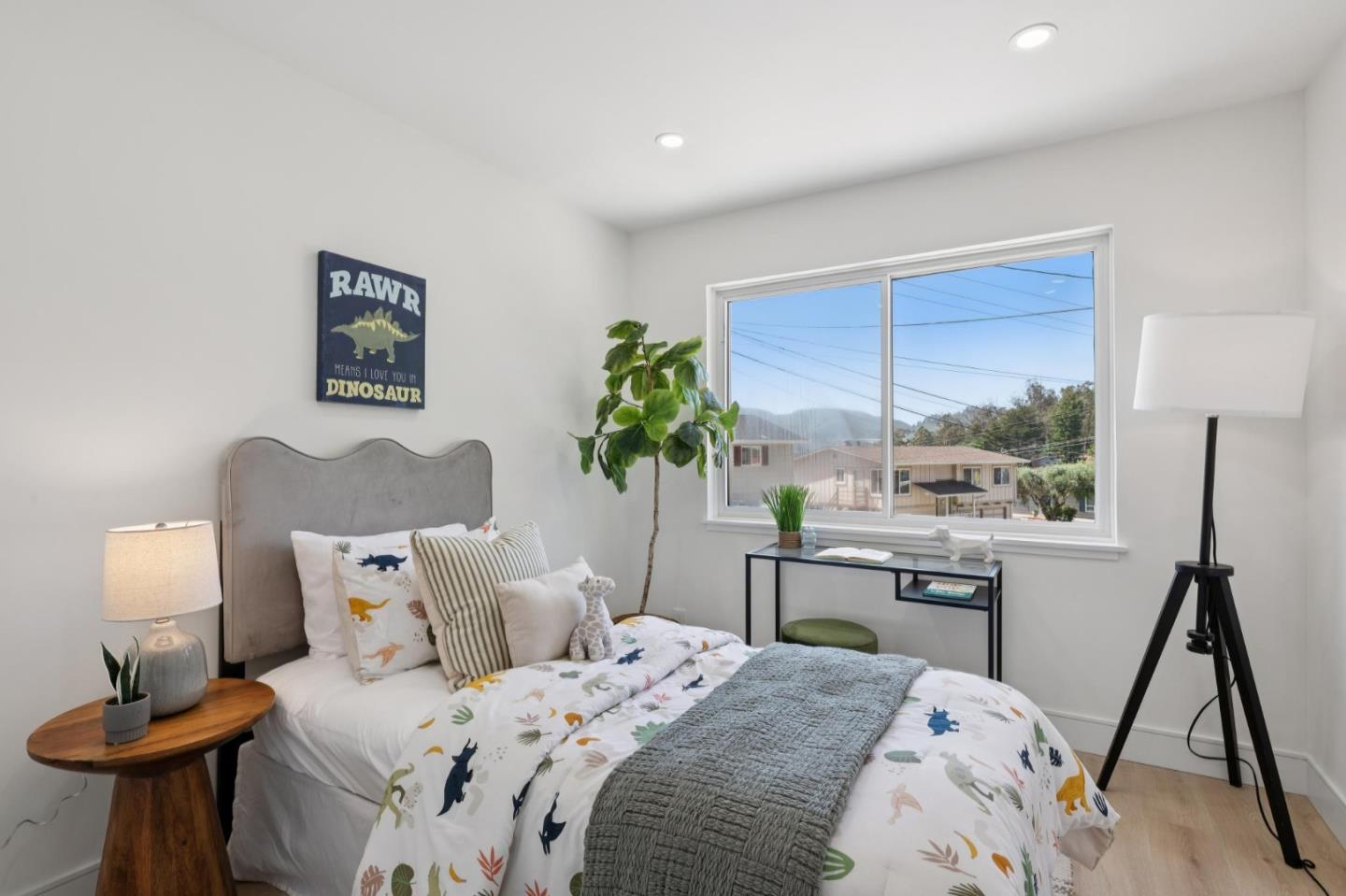 2 Celia Court Pacifica, CA 94044 - Photo 25 of 47 a bedroom with a bed and a window