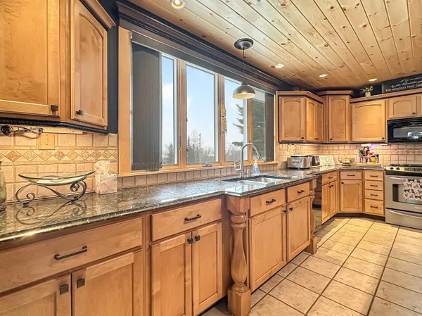 $585,000 | 257 Main Street, Colebrook, NH 03576