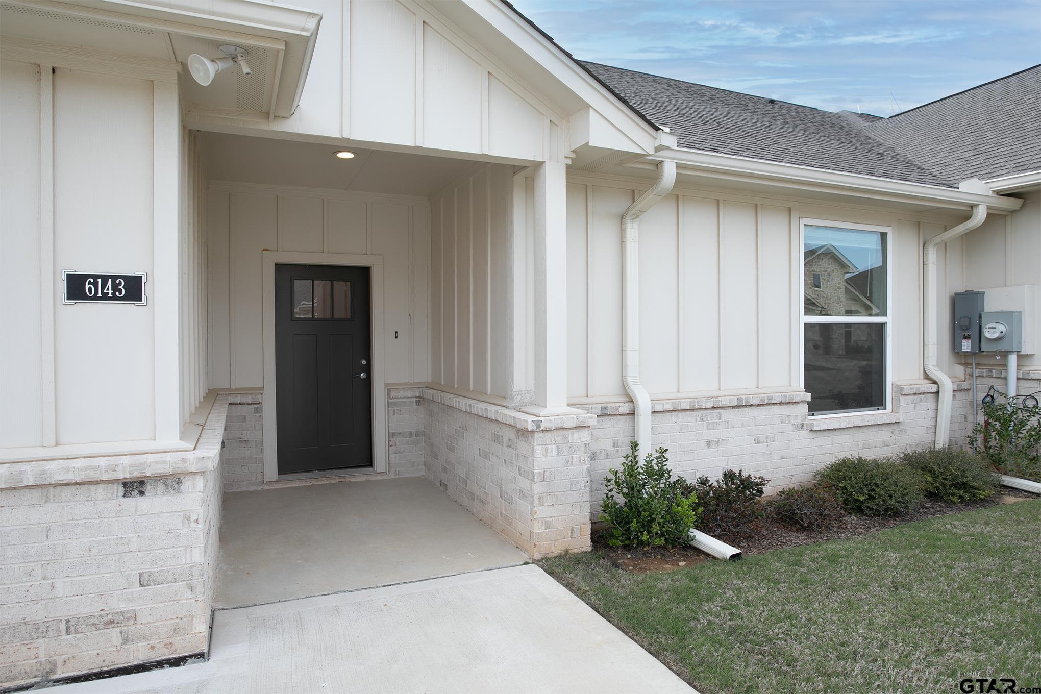 6143 Hamilton Mdws Way Tyler, TX 75703 - Photo 25 of 29 a view of a front door of the house