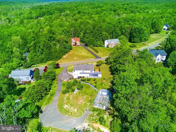 $1,089,000 | 26 Sentinel Ridge Lane, Stafford, VA 22554