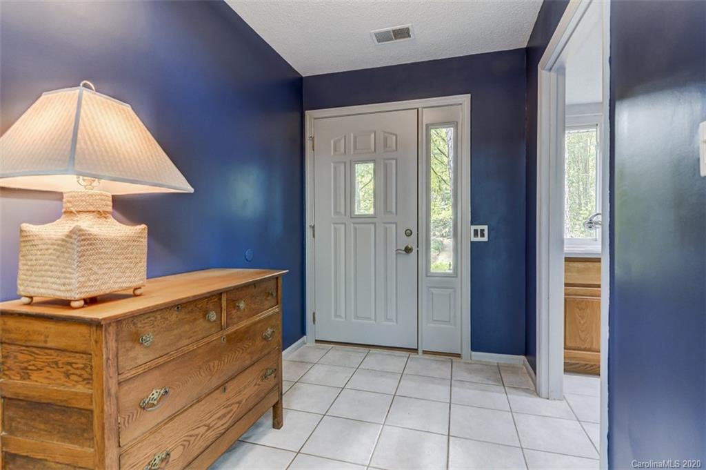 11111 Winding Way Road Charlotte, NC 28226 - Photo 2 of 46 Gallery Image 2