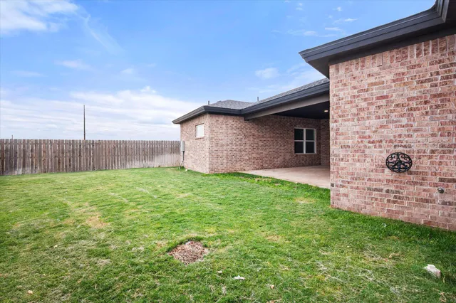 $325,000 | 5828 Lehigh Street, Lubbock, TX 79416