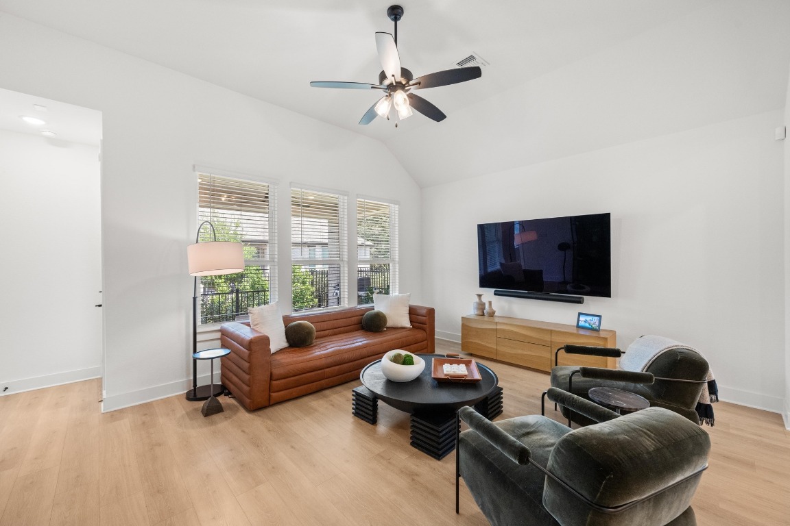 619 Kimble Creek Loop Kyle, TX 78640 - Photo 5 of 37