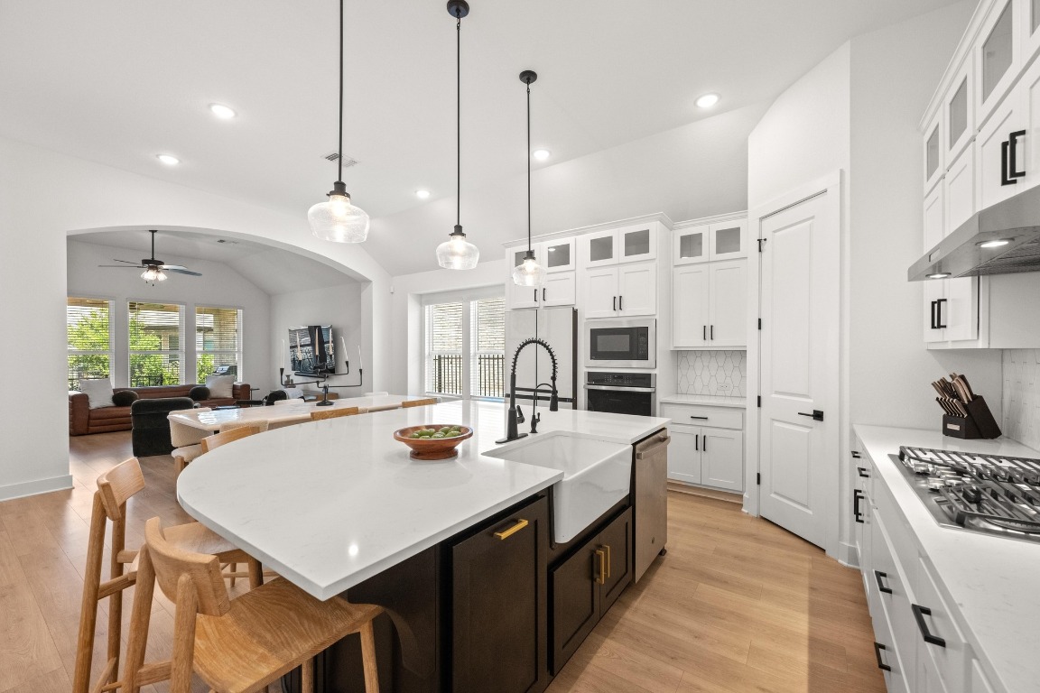 619 Kimble Creek Loop Kyle, TX 78640 - Photo 10 of 37