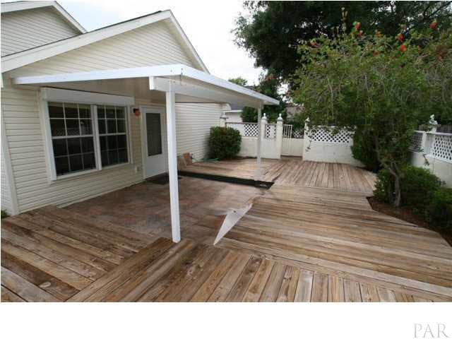 1332 Sunrunner Road Pensacola, FL 32504 - Photo 12 of 21 Gallery Image 12