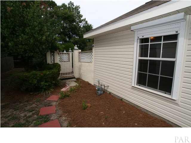 1332 Sunrunner Road Pensacola, FL 32504 - Photo 18 of 21 Gallery Image 18