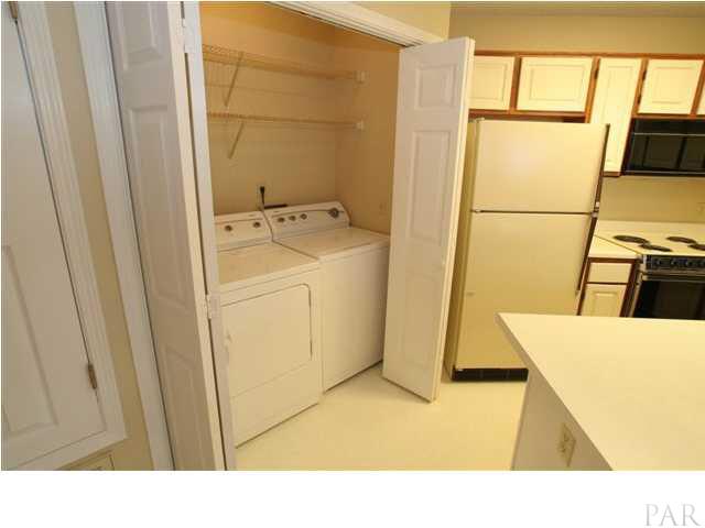 1332 Sunrunner Road Pensacola, FL 32504 - Photo 4 of 21 Gallery Image 4