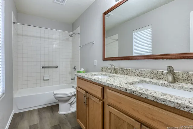 $229,899 | 125 Gatewood Lake, Cibolo, TX 78108