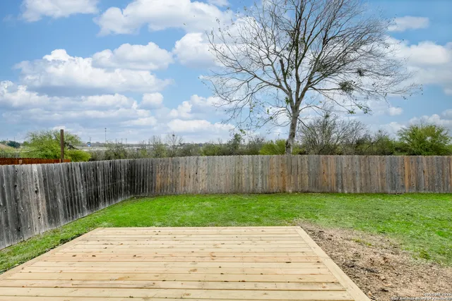 $229,899 | 125 Gatewood Lake, Cibolo, TX 78108