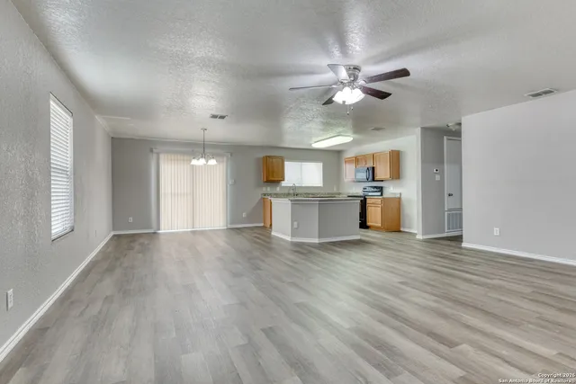 $229,899 | 125 Gatewood Lake, Cibolo, TX 78108