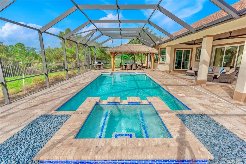 7568 Southeast Ravissant Drive Stuart, FL 34997 - Photo 5 of 70 Gallery Image 5