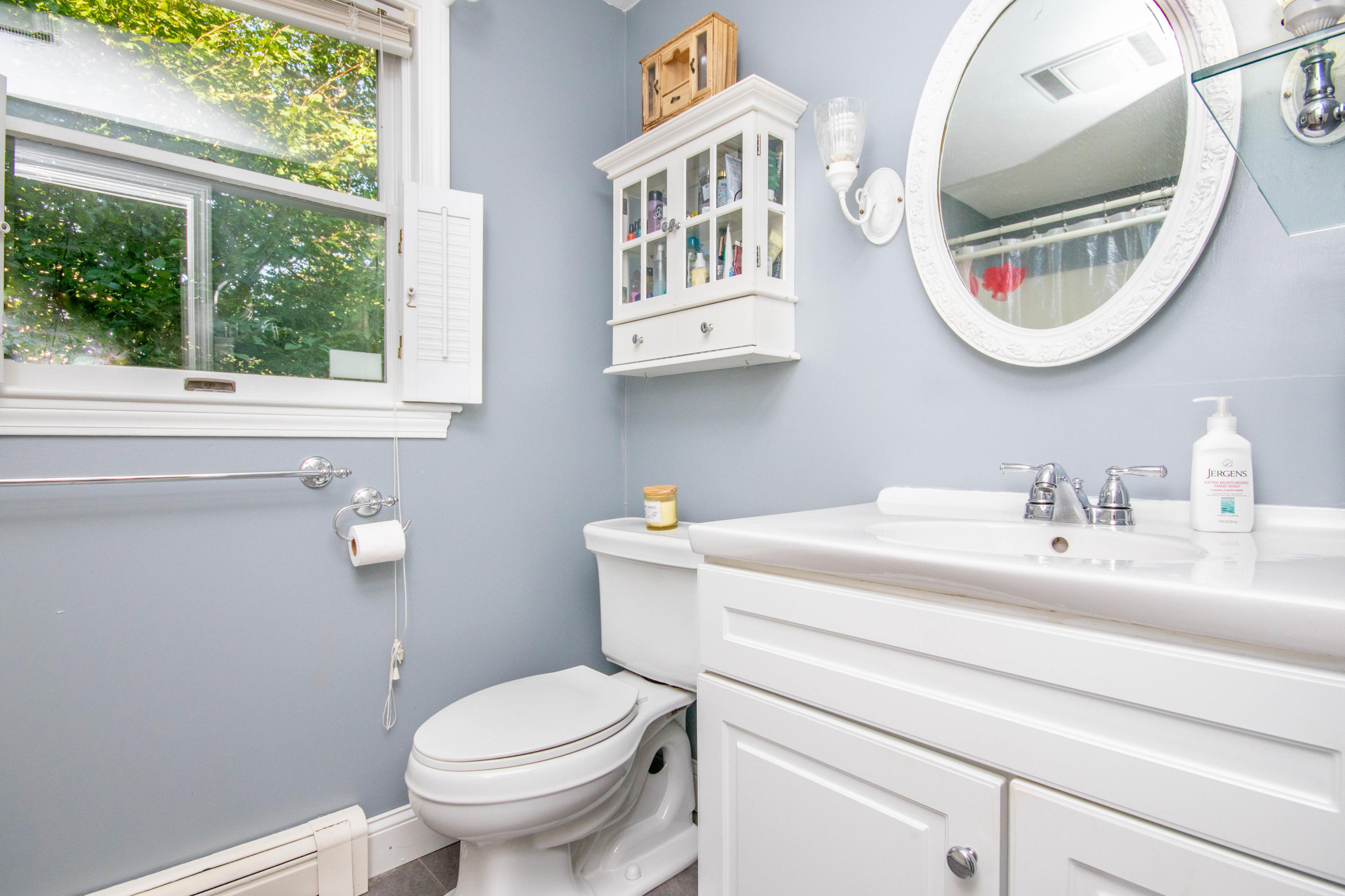 74 John Ewer Road Sandwich, MA 02563 - Photo 19 of 36 Master bath