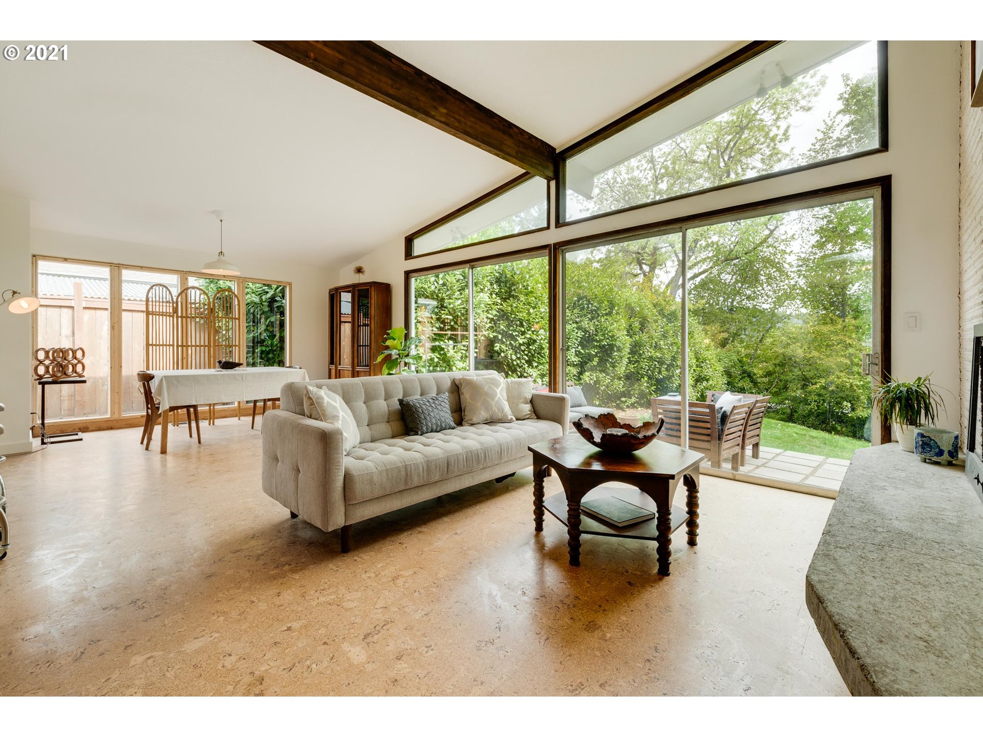 38860 Southwest Hartley Road Gaston, OR 97119 - Photo 5 of 32 Gallery Image 5