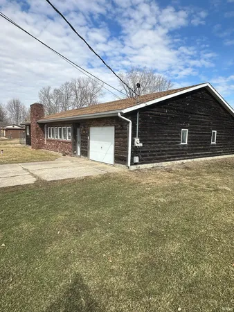 $249,900 | 5260 East Summerholme Drive, Knox, IN 46534