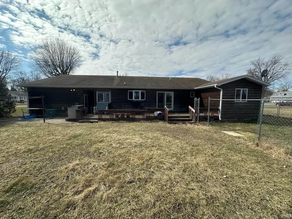$249,900 | 5260 East Summerholme Drive, Knox, IN 46534