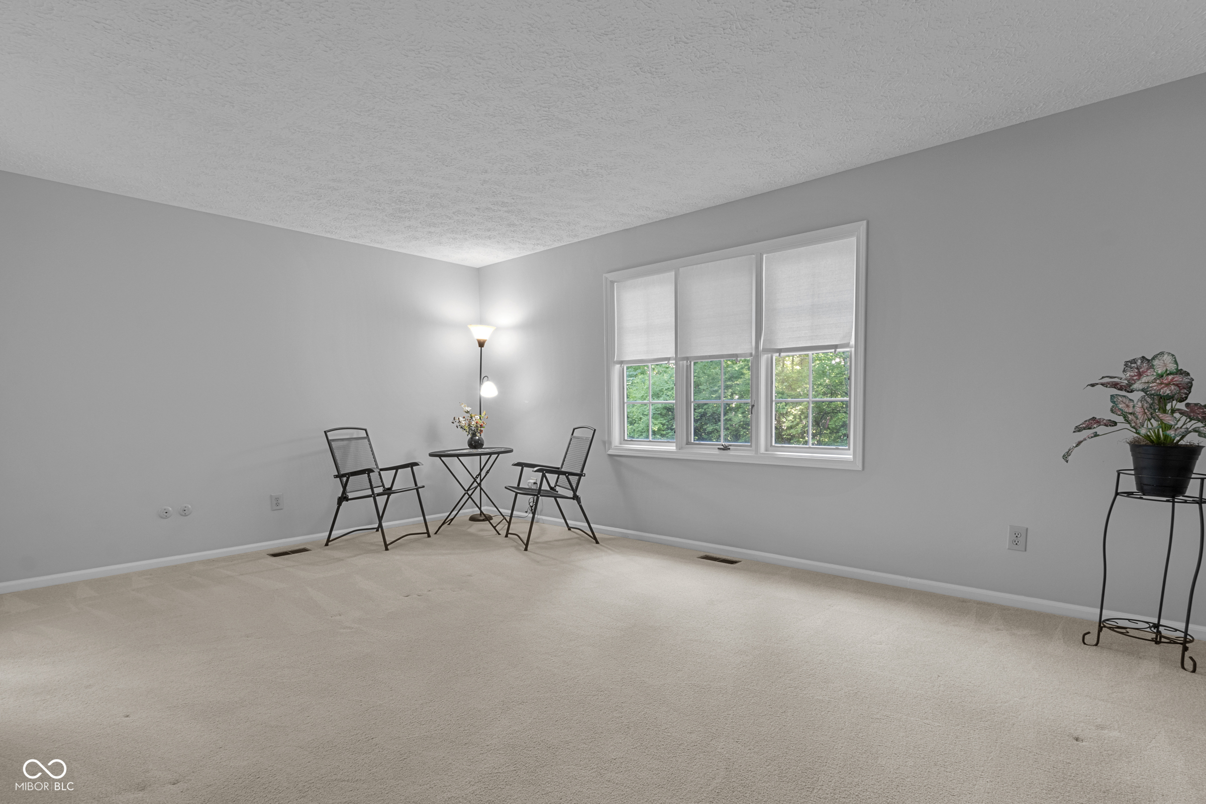 5258 Hawks Point Road Indianapolis, IN 46226 - Photo 16 of 34 Gallery Image 16