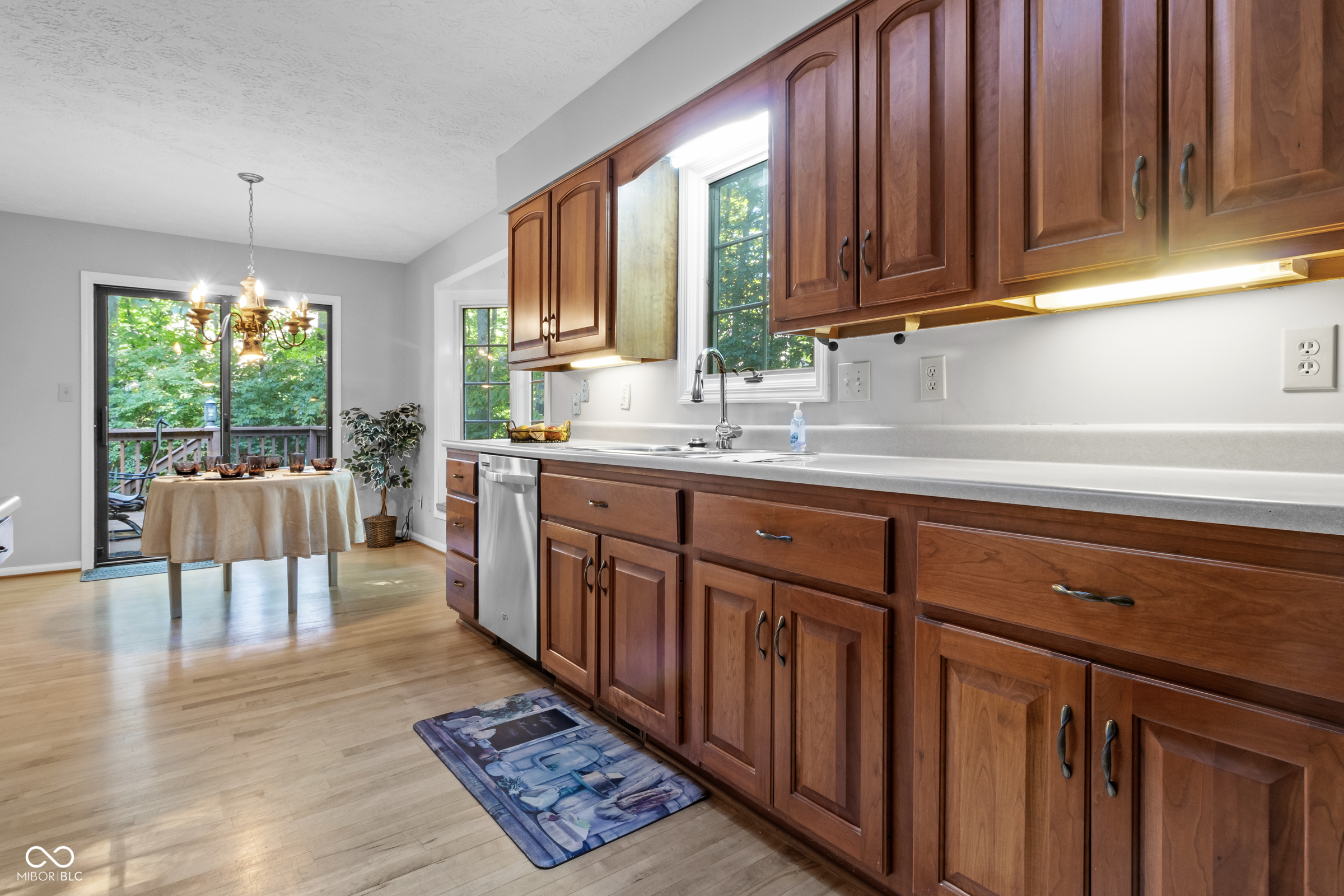 5258 Hawks Point Road Indianapolis, IN 46226 - Photo 6 of 34 Gallery Image 6