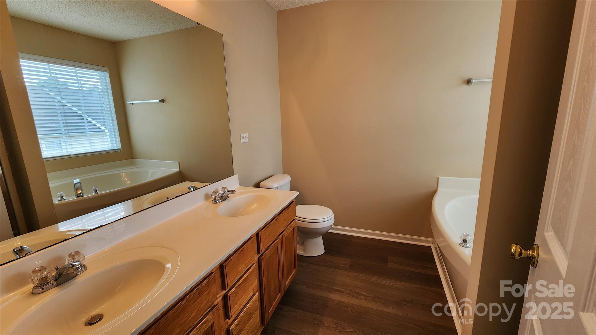 3208 Barons Court Road Charlotte, NC 28213 - Photo 11 of 16