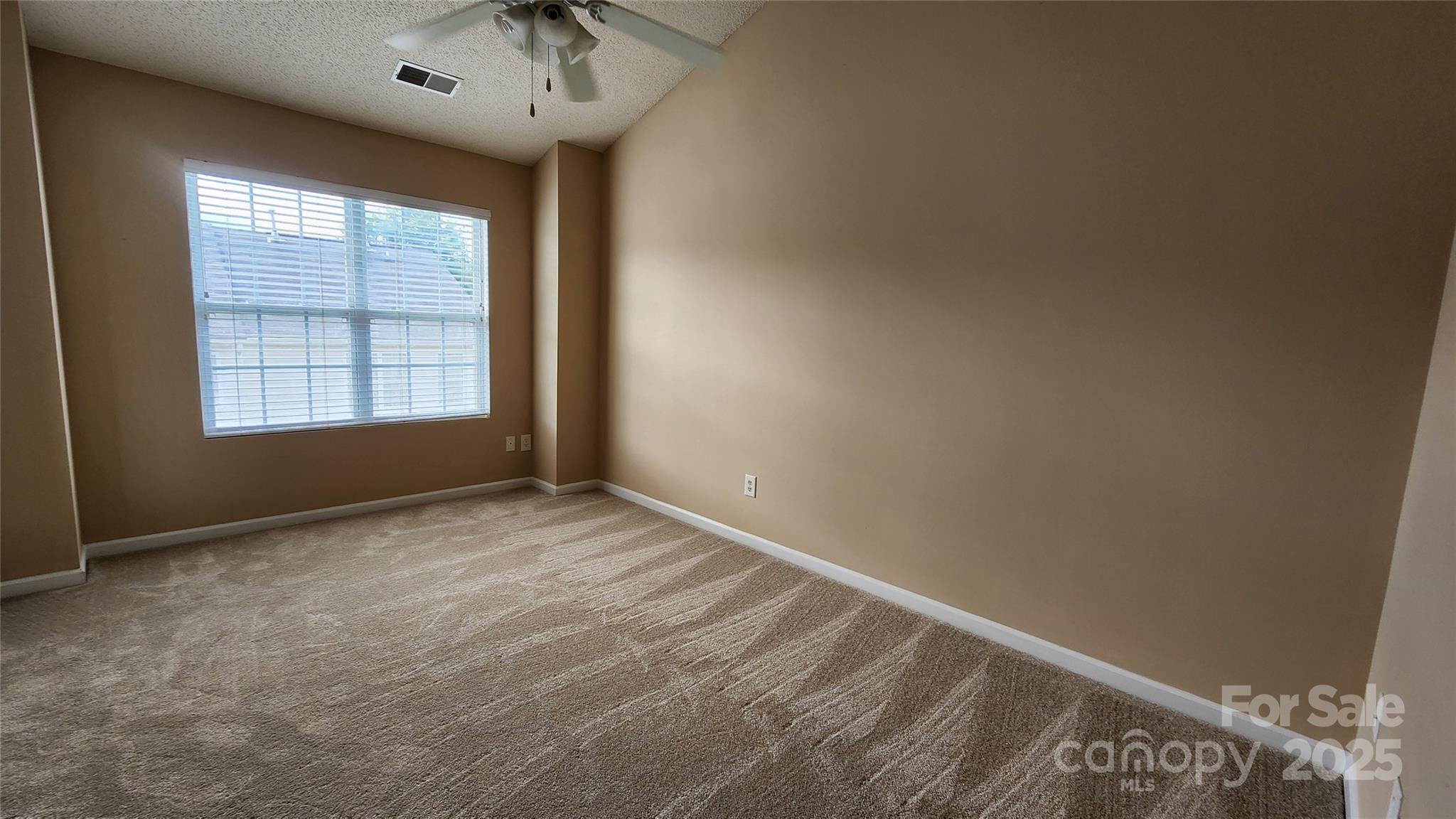 3208 Barons Court Road Charlotte, NC 28213 - Photo 9 of 16