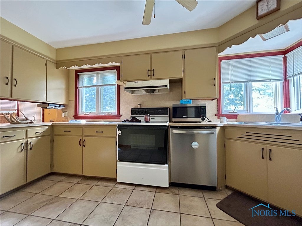 8574 Stever Road Defiance, OH 43512 - Photo 15 of 29 Gallery Image 15