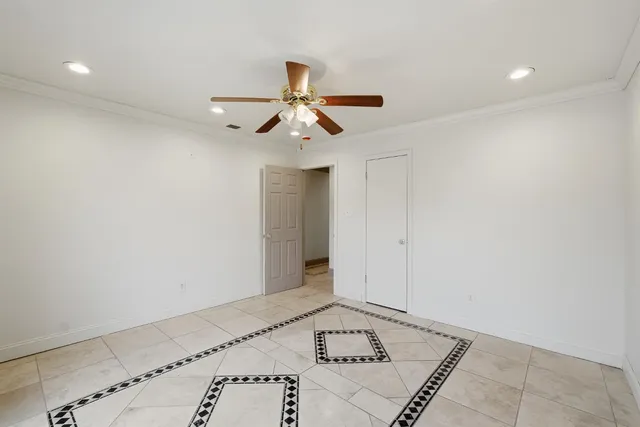 $399,900 | 1712 West Donner Avenue, Fresno, CA 93705