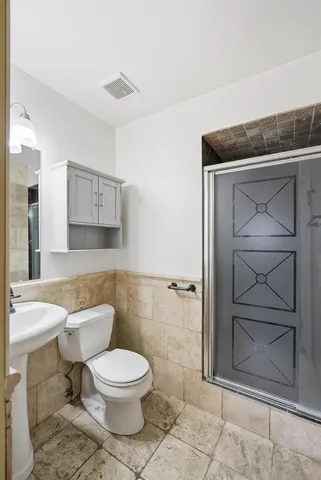 $399,900 | 1712 West Donner Avenue, Fresno, CA 93705