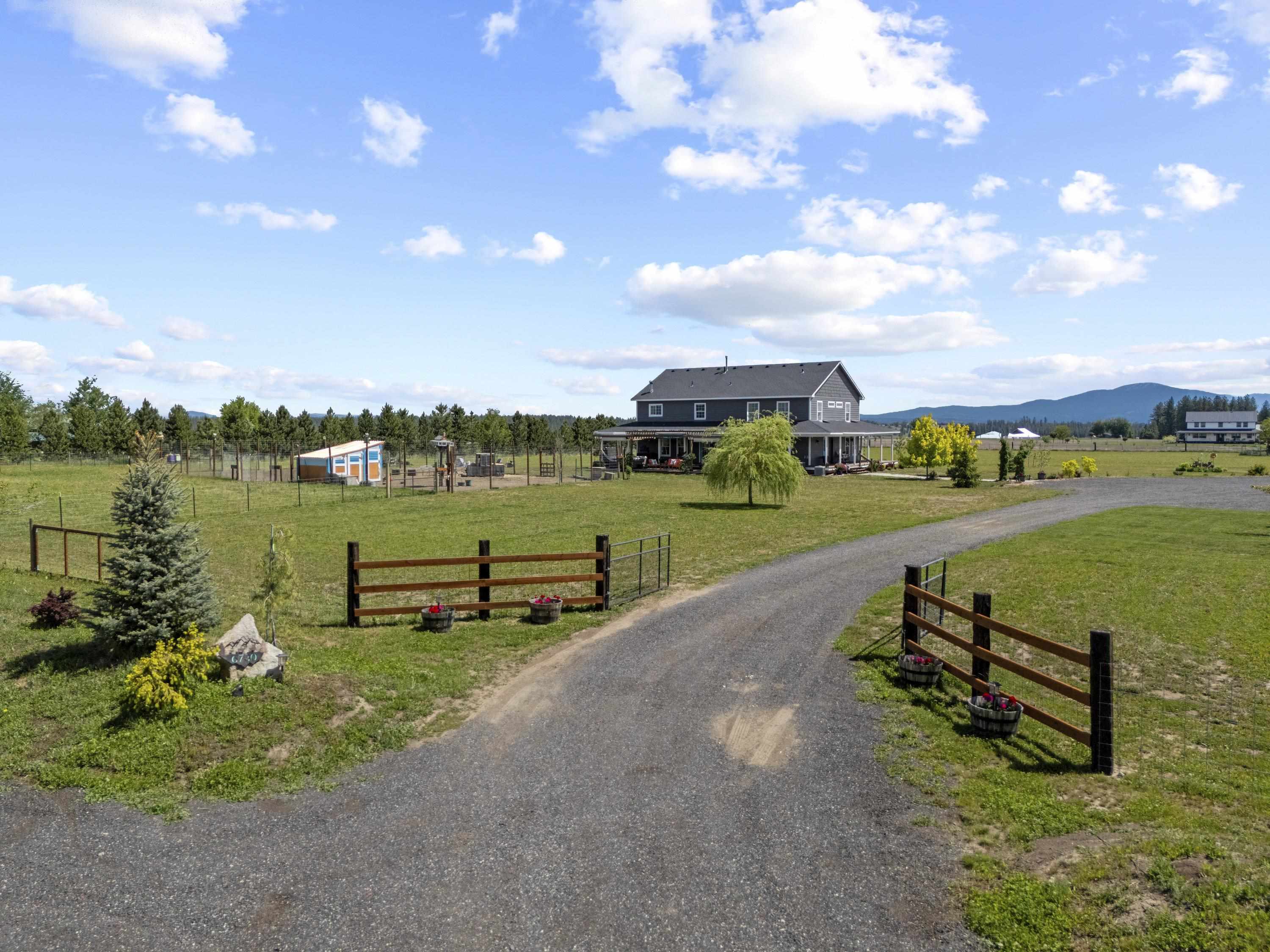 6730 West Crosscut Road Deer Park, WA 99006 - Photo 1 of 50