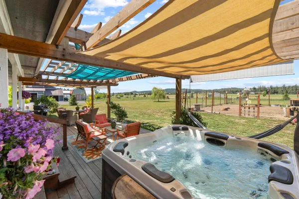 $1,299,900 | 6730 West Crosscut Road, Deer Park, WA 99006