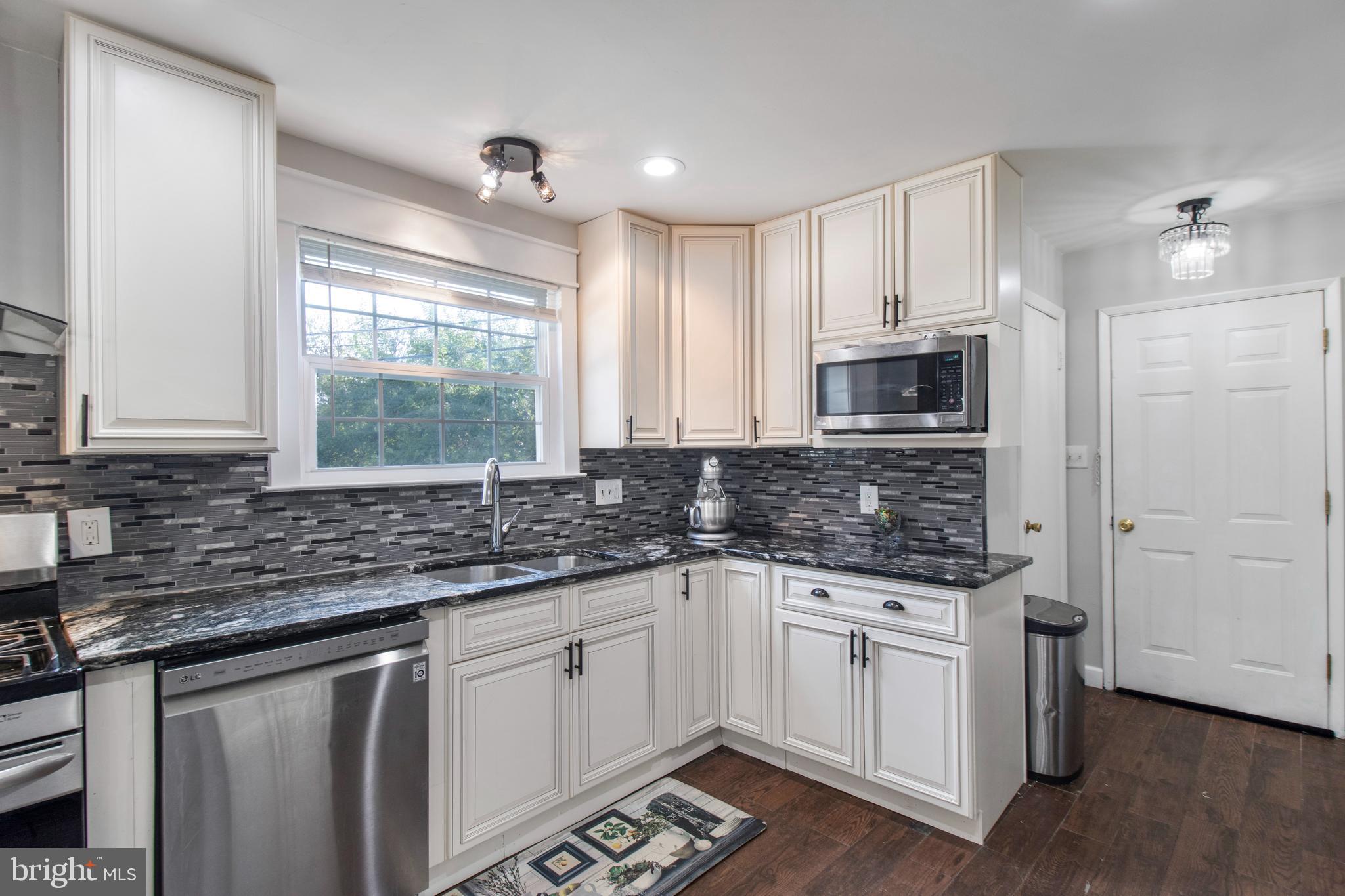 7175 Fairbrook Road Windsor Mill, MD 21244 - Photo 14 of 56