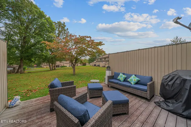 $220,000 | 10 Lakeshore Terrace, Unit 62, Fairfield Glade, TN 38558