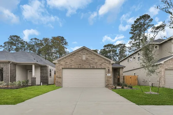 $237,990 | 216 Emerald Thicket Lane, Huffman, TX 77336