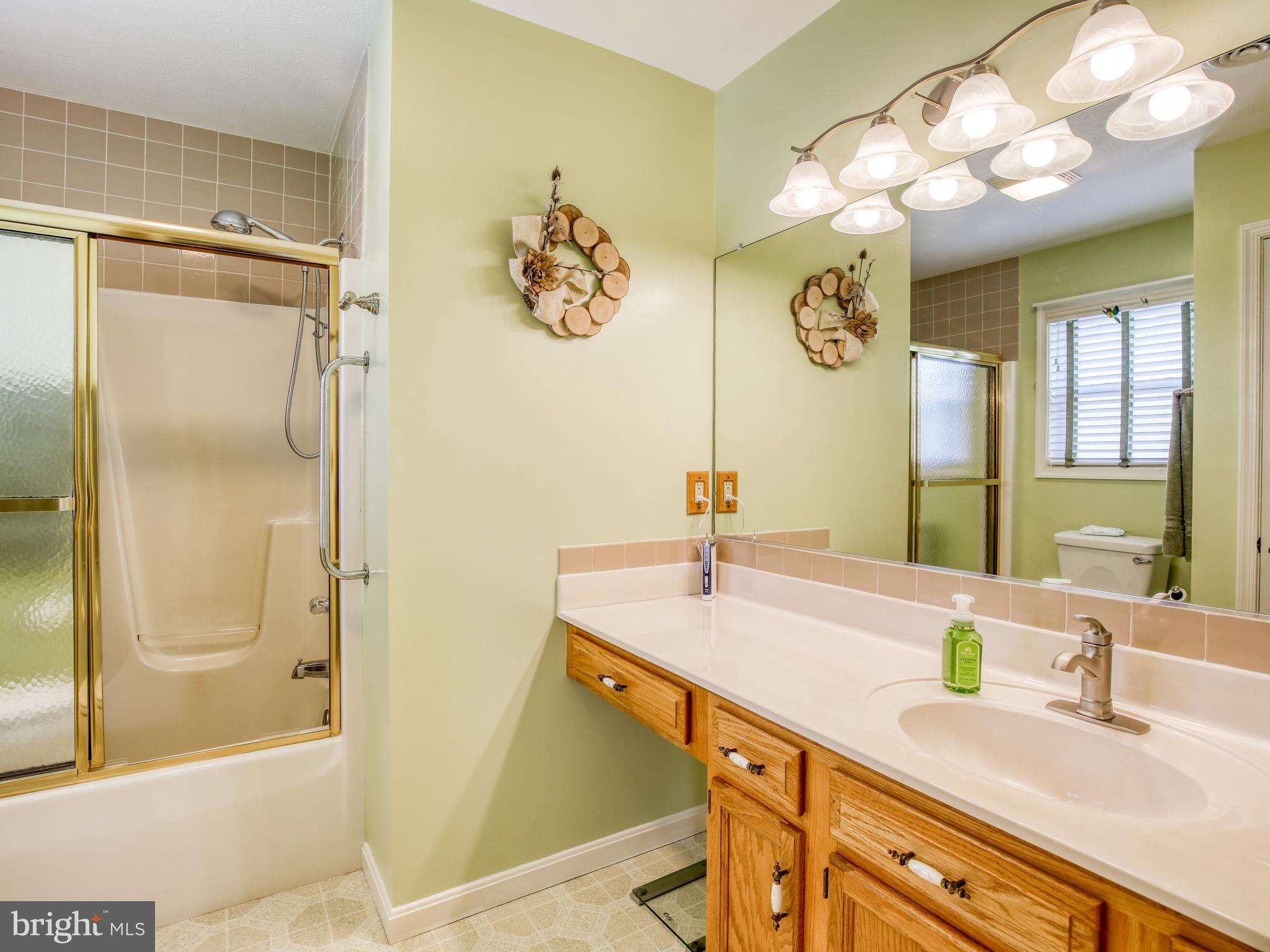 1651 Hollow Road Gore, VA 22637 - Photo 41 of 42 Primary Bath