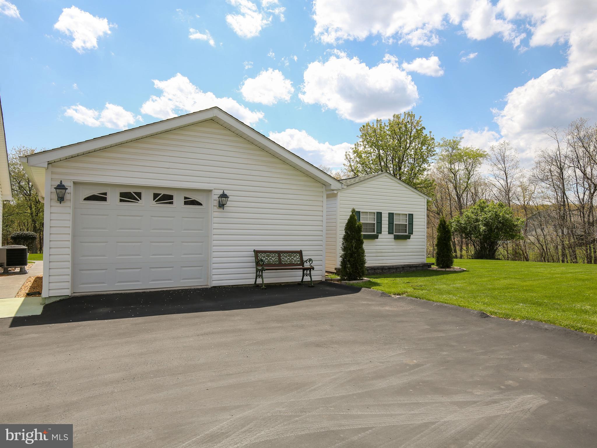1651 Hollow Road Gore, VA 22637 - Photo 7 of 42 Detached garages