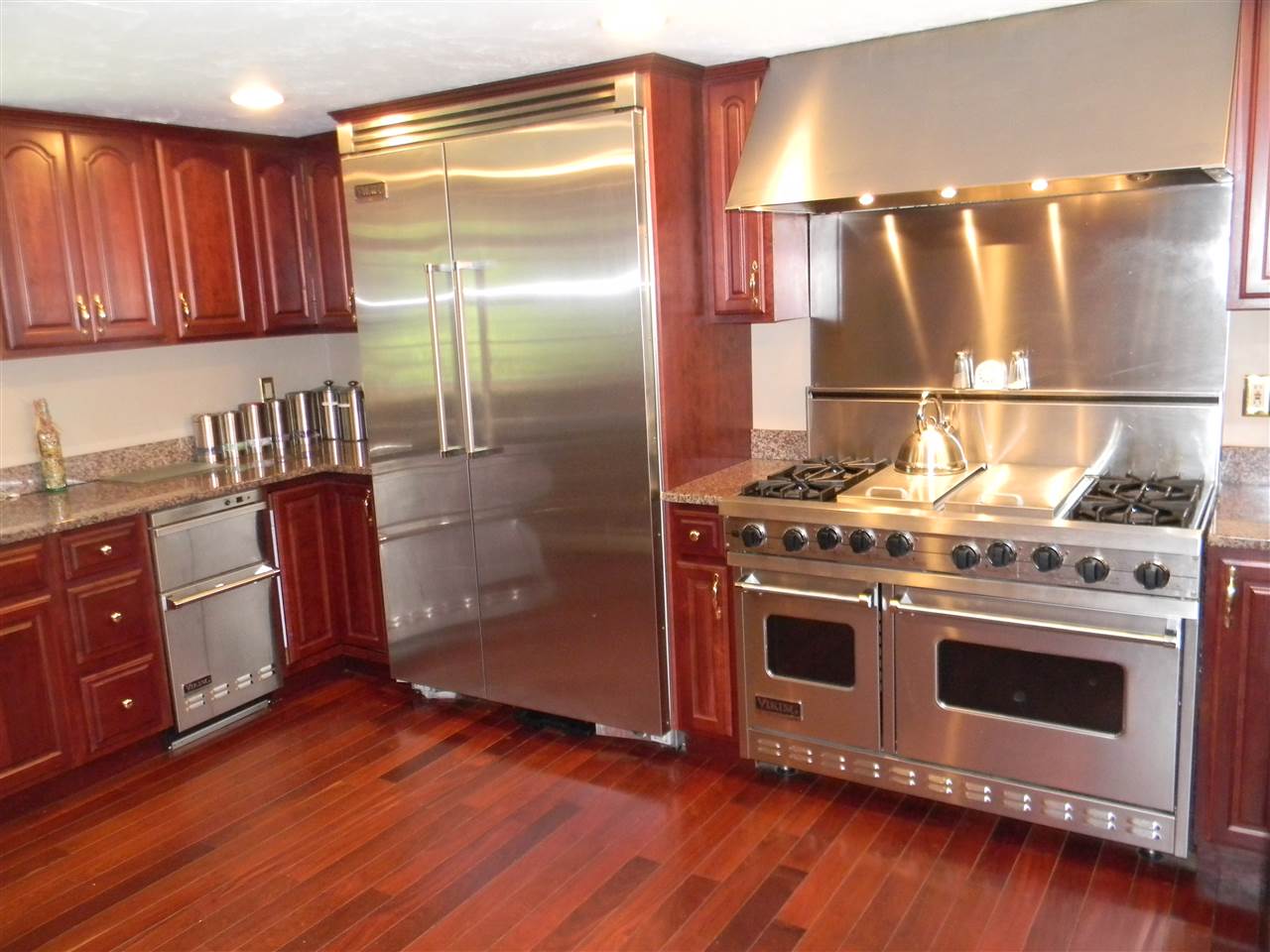 224 New Boston Road Goffstown, NH 03045 - Photo 3 of 40 Gallery Image 3